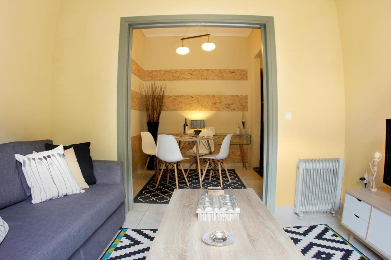 Stylish City Center Garden Apartment Афіни Екстер'єр фото
