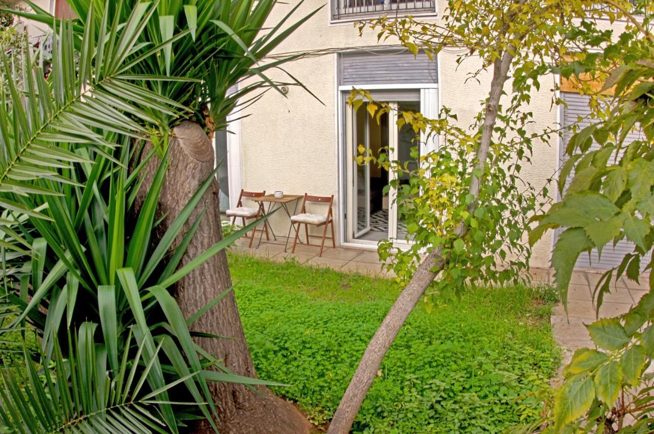 Stylish City Center Garden Apartment Афіни Екстер'єр фото